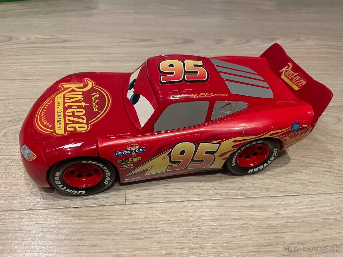 Disney Pixar Cars Transforming Change & Race McQueen 3 In 1