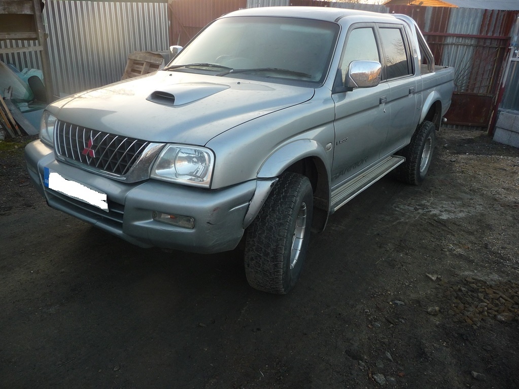 Mitsubishi L200  2.5Td.............nahradne diely