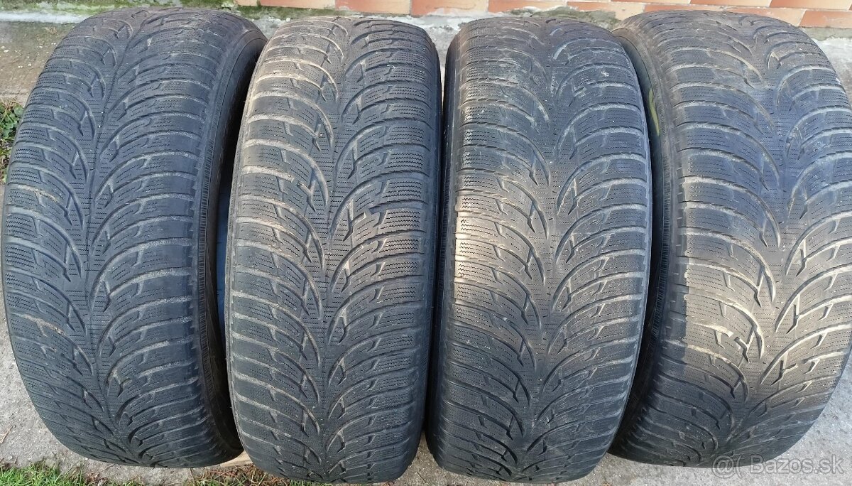 Zimné pneumatiky Nokian 215/60 R16