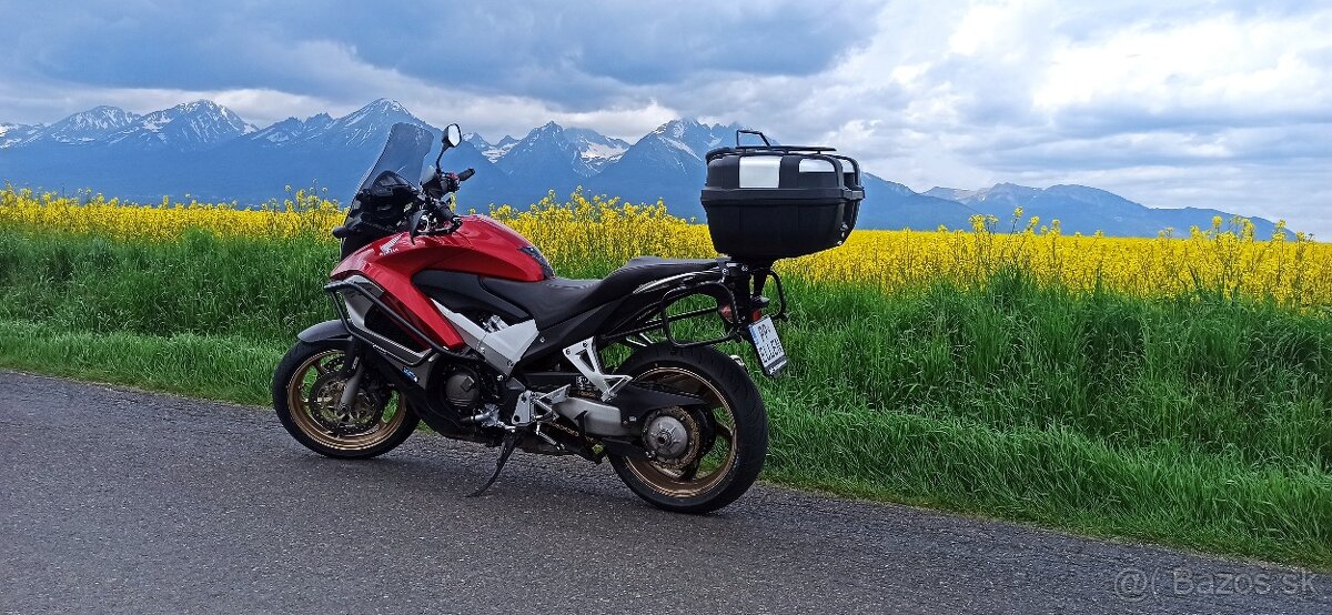 Honda crossrunner vfr 800