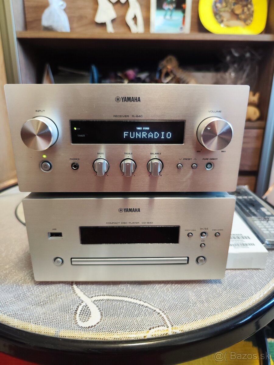 Receiver Yamaha R840 a CD player R640