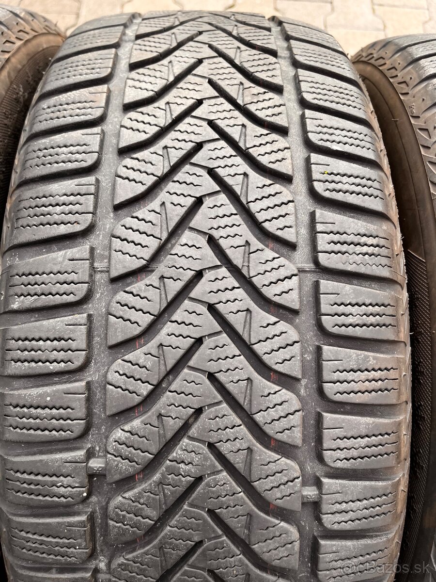 235/55R18 Lassa zimne