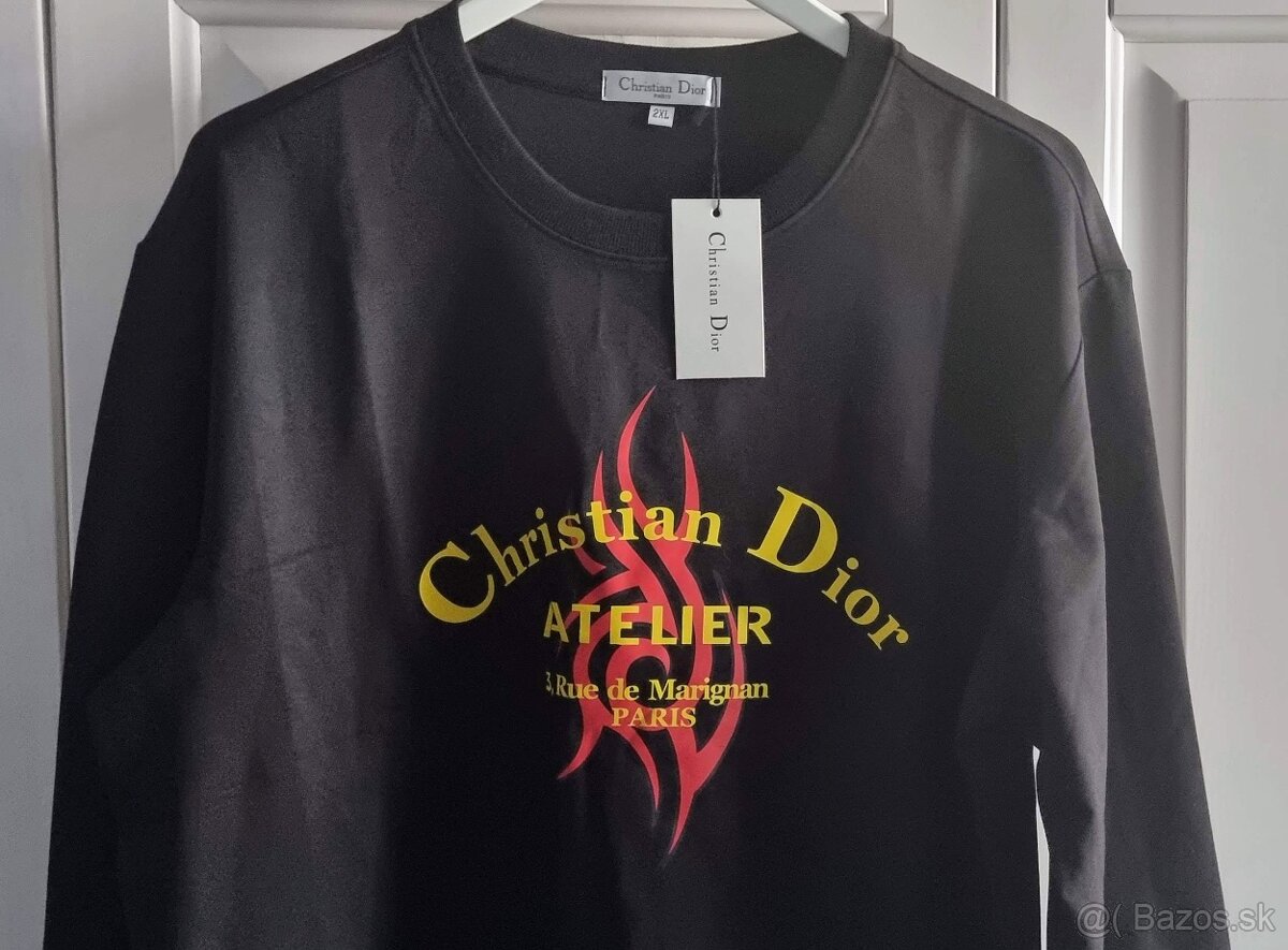 Ch.Dior krásna mikina č.2XL nová