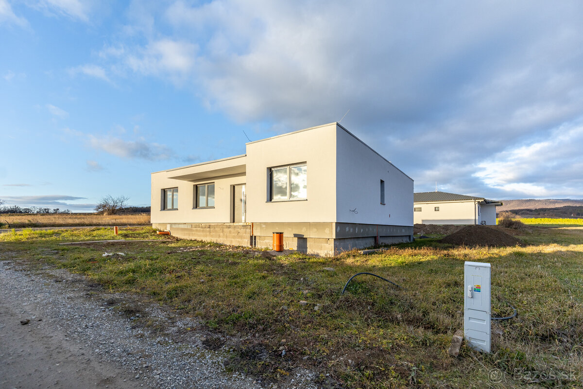 Na predaj 5 izbový bungalov - Vyšná Kamenica, Košice okolie