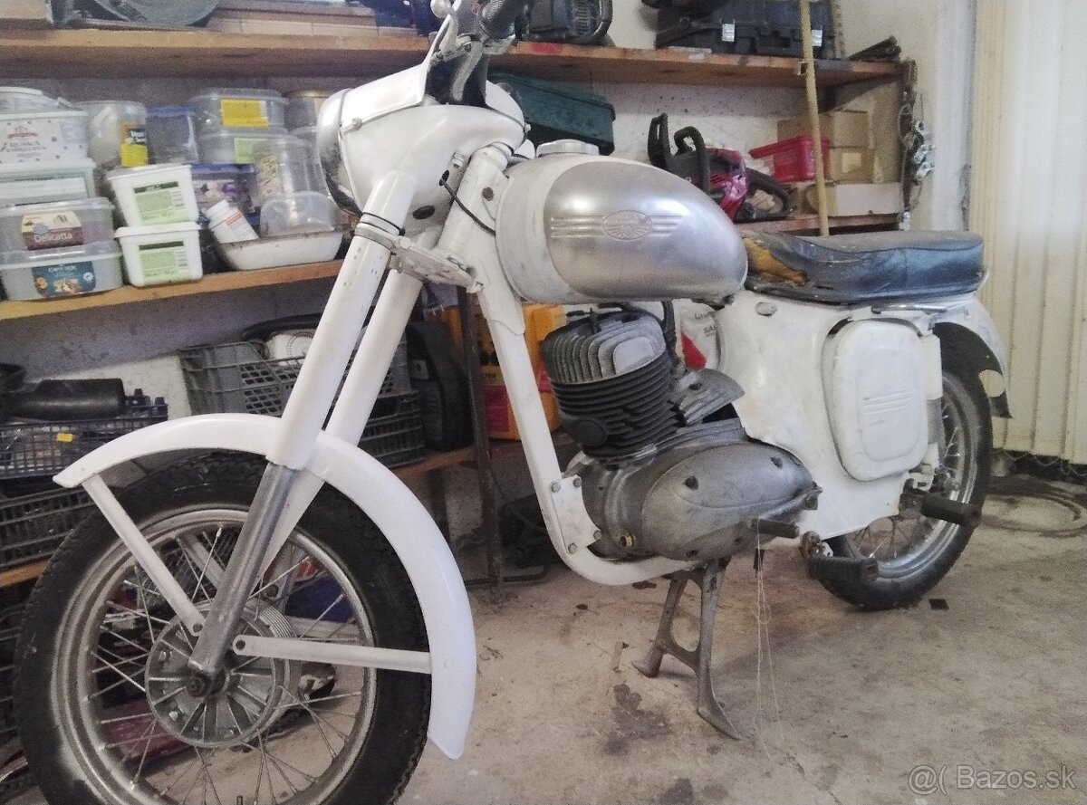 Jawa 350 panelka