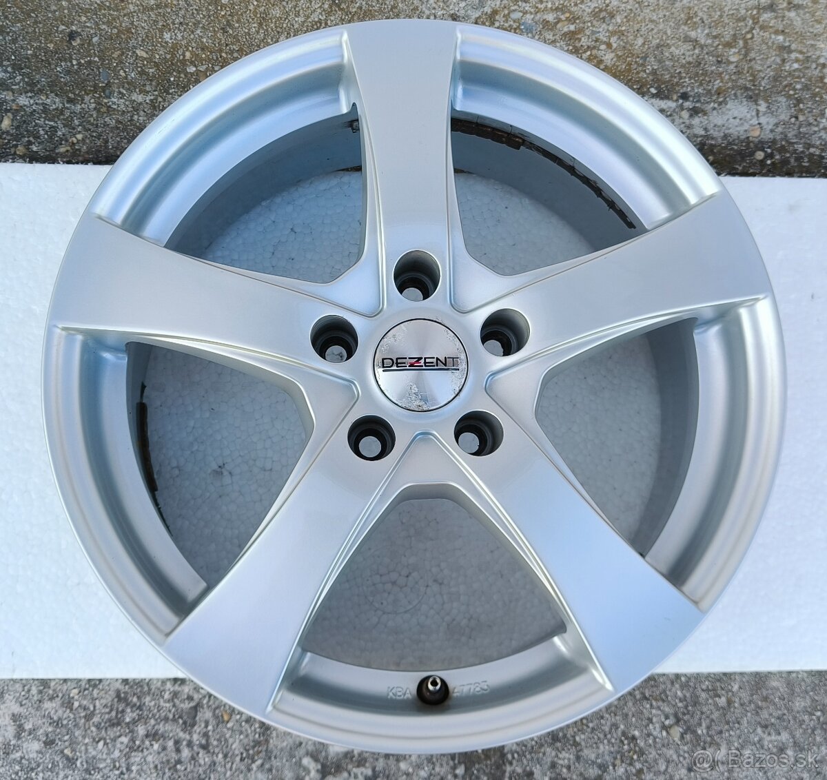 Alu disky Dezent 5x114,3 R17 Mazda