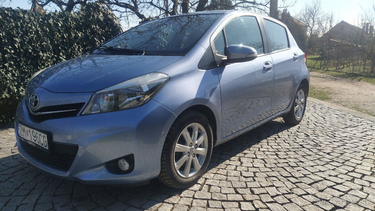 Predám Toyotu Yaris 1,33 MT6 benzín štvorvalec