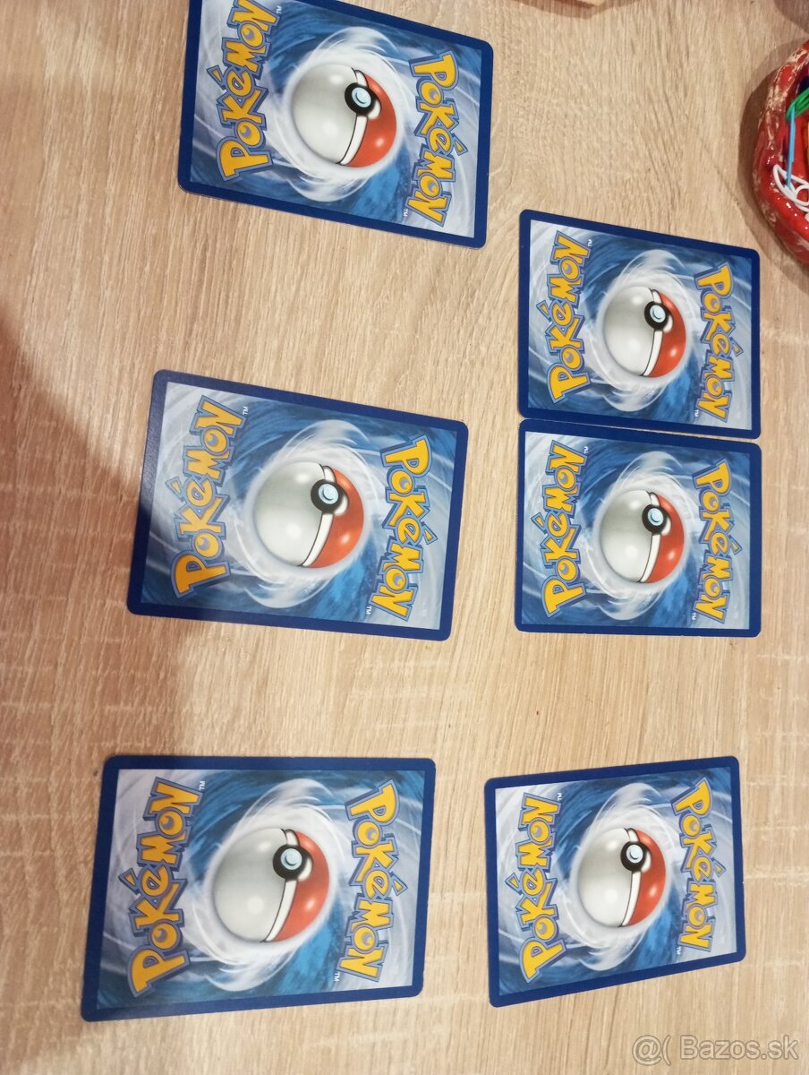 Pokémon karty energie