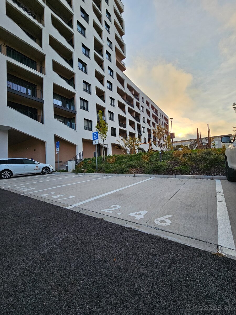 Parking KOPČIANKA