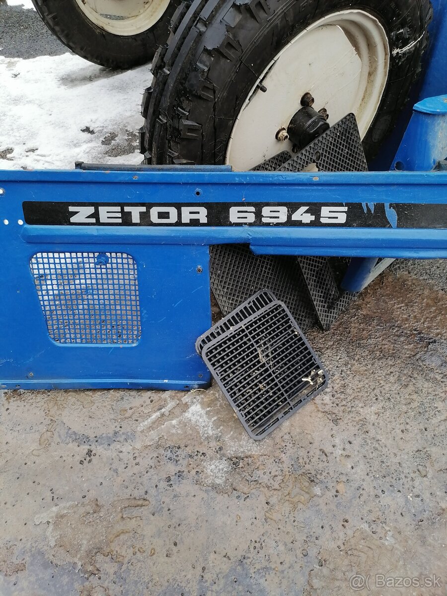 Kapotas na Zetor