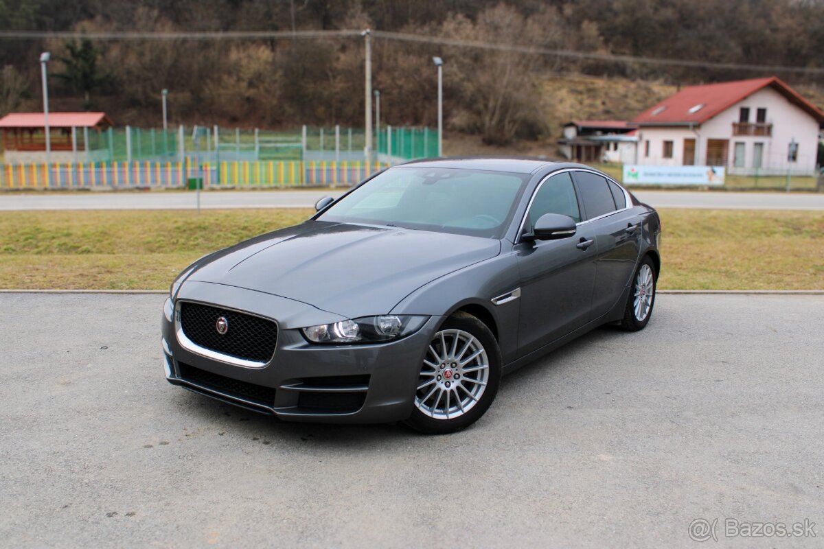 Jaguar XE 2.0 I4D Prestige AT, Nelakované