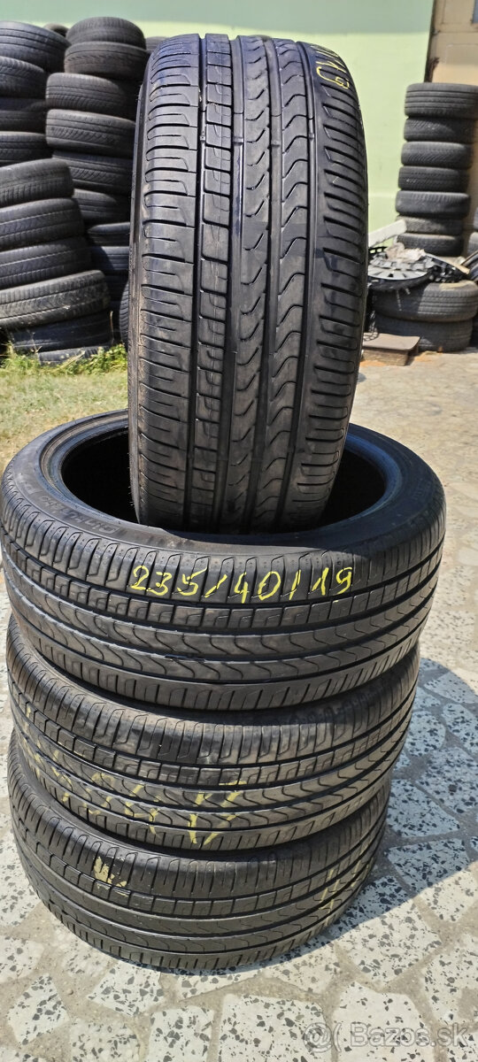 Letné pneu 235/40 R19 --- PIRELLI