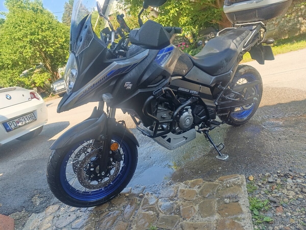 Suzuki Vstrom 650 rv.2022