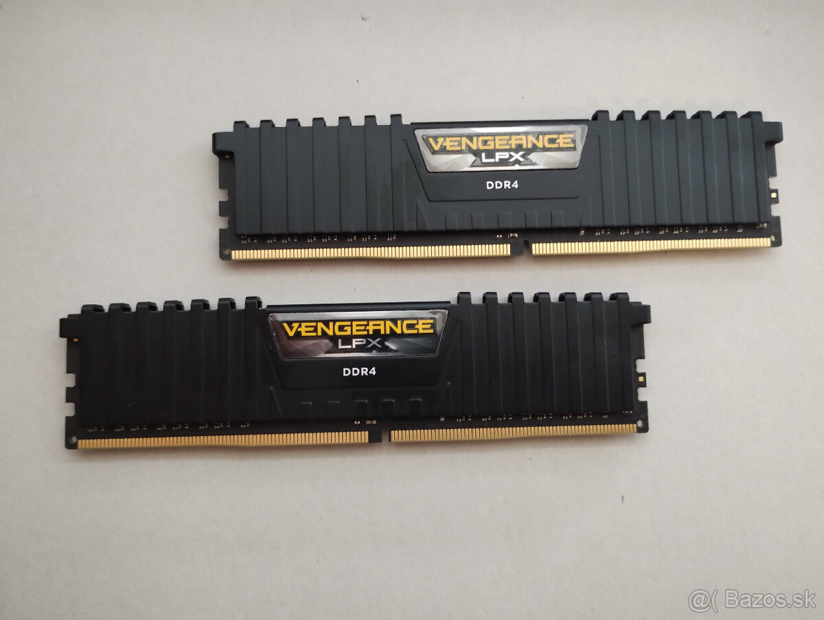 Corsair VENGEANCE LPX 16GB (2 x 8GB) DDR4 RAM 3200MHz C16