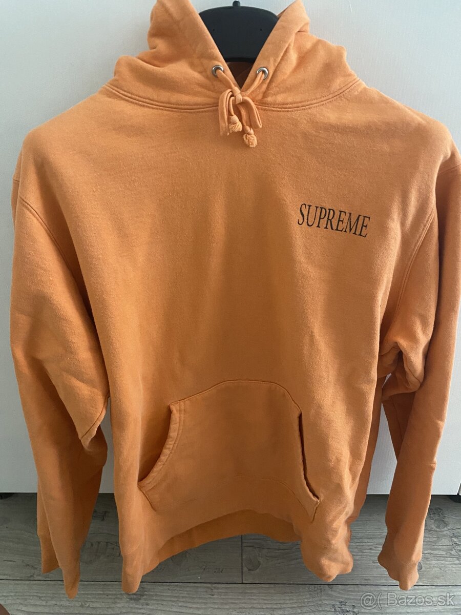 Supreme hoodie