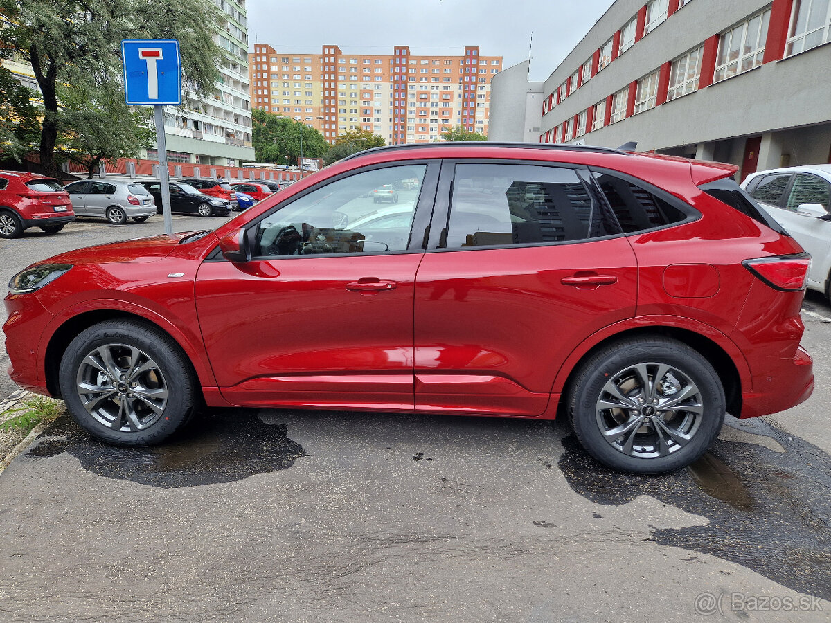 Ford Kuga 2.5 Duratec HEV 190k ST-line X, AWD