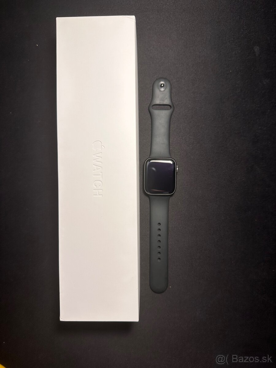 Apple Watch Series 5 44mm Space Grey Aluminium Black Sport