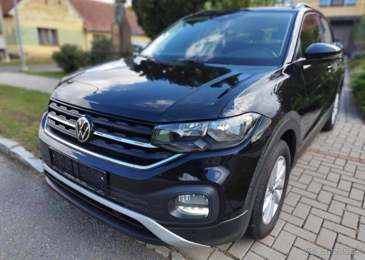 Volkswagen T-Cross 1,0 TSI benzín manuál 70 kw