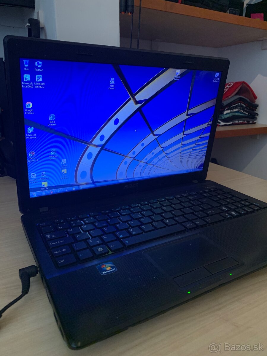 Predám ASUS x54L