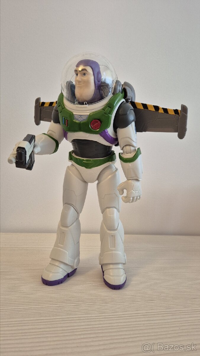 Buzz lightyear