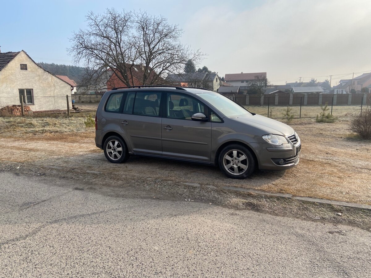 Vw touran 1.9 tdi 2009