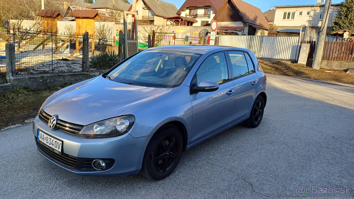 Golf 1.2tsi 77kw m6, kúp v SR