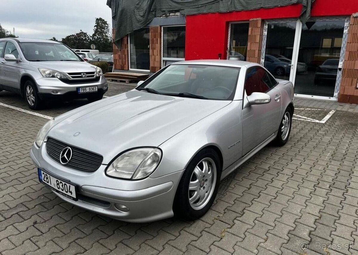 Mercedes-Benz SLK 200 KOMPRESOR,INDIVIDUAL benzín manuál