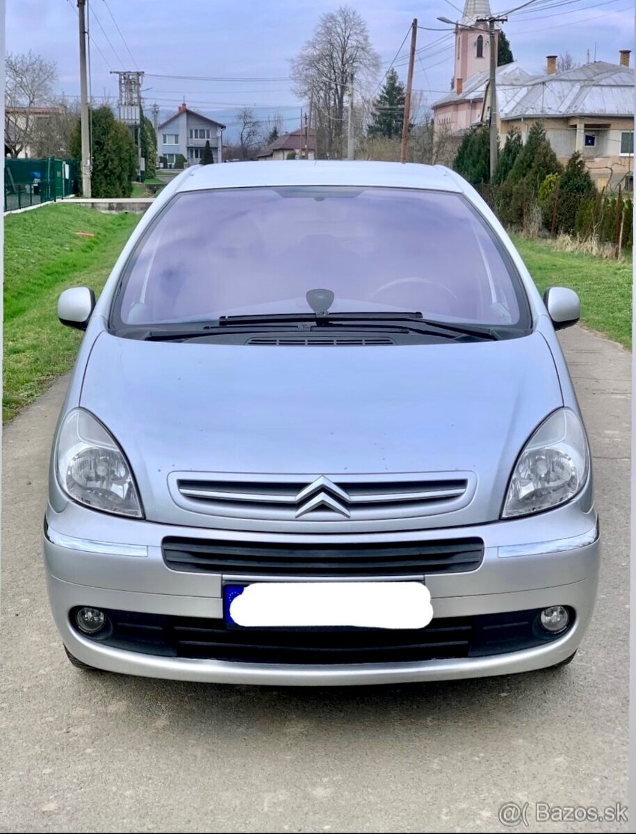 Predám Citroën xsara picasso 1.6HDI R.V 2010