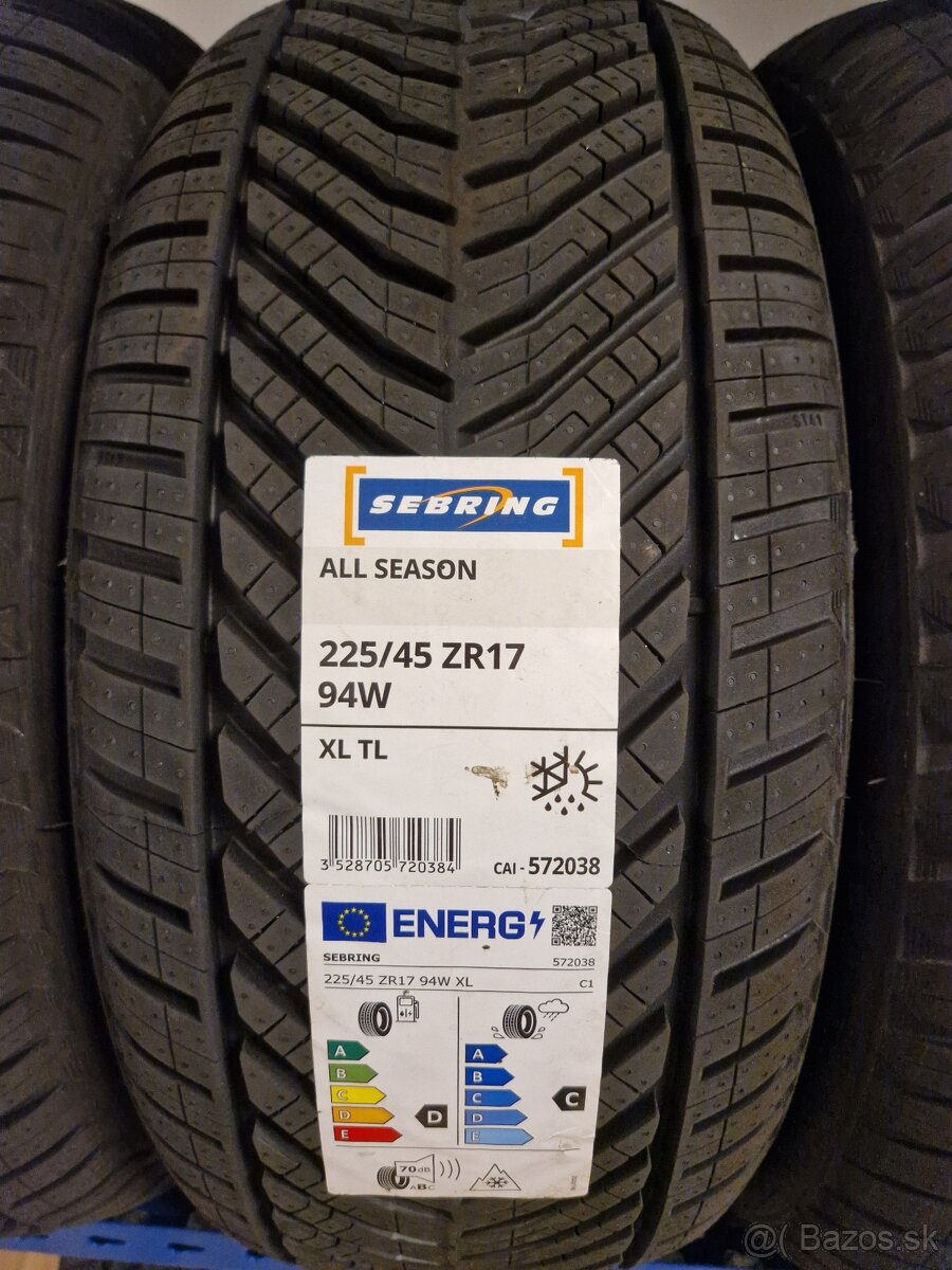 225/45R17 Celoročne