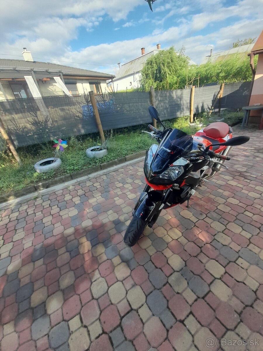 Aprilia tuono 1000r, aj na splátky