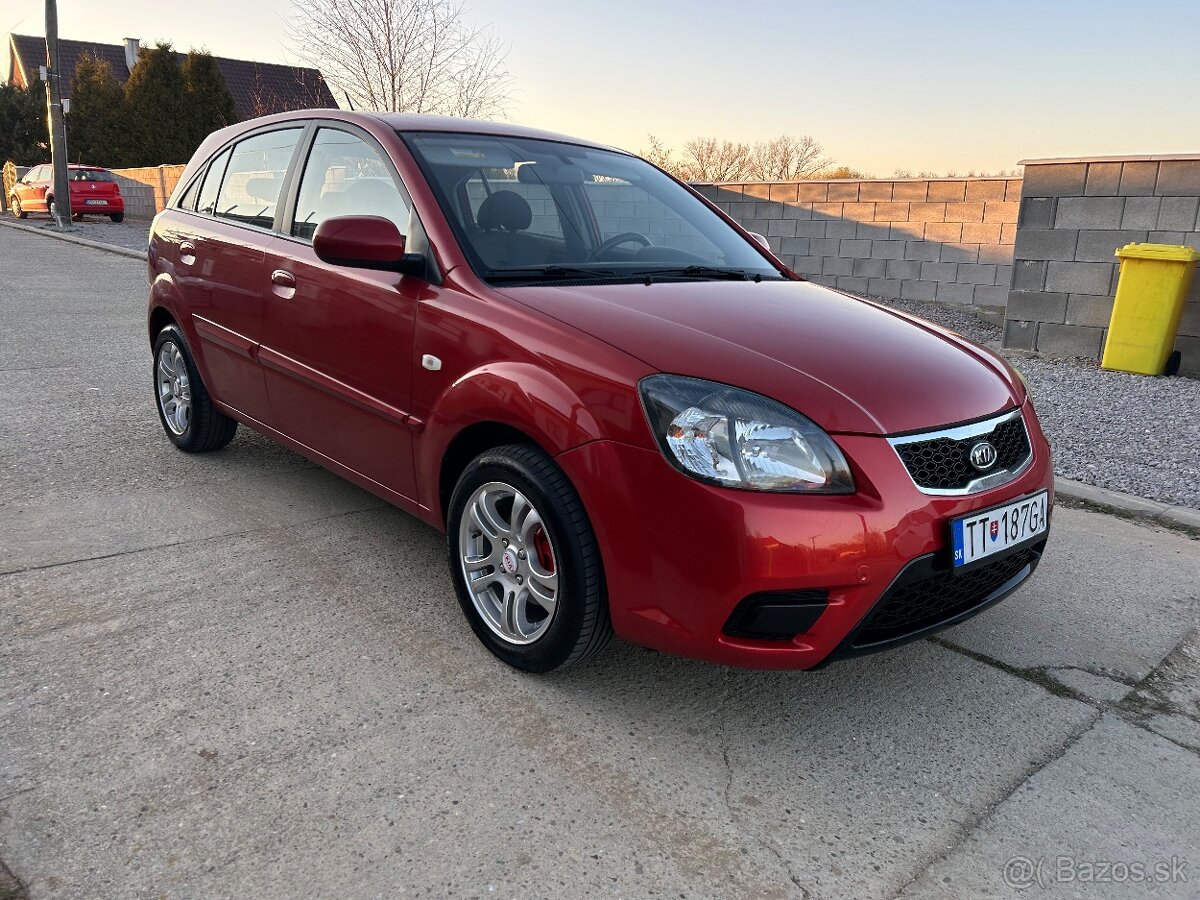 Kia Rio 1.4 benzín 6/2011 r.v.