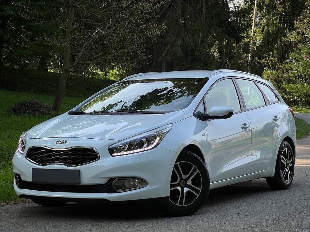 Kia Cee’d Sporty Wagon (Combi) 1.4 CVVT