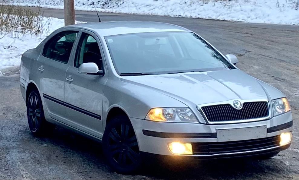 Škoda Octavia 1.9 TDI 77KW DSG / AUTOMAT  ELEGANCE BEZ DPF