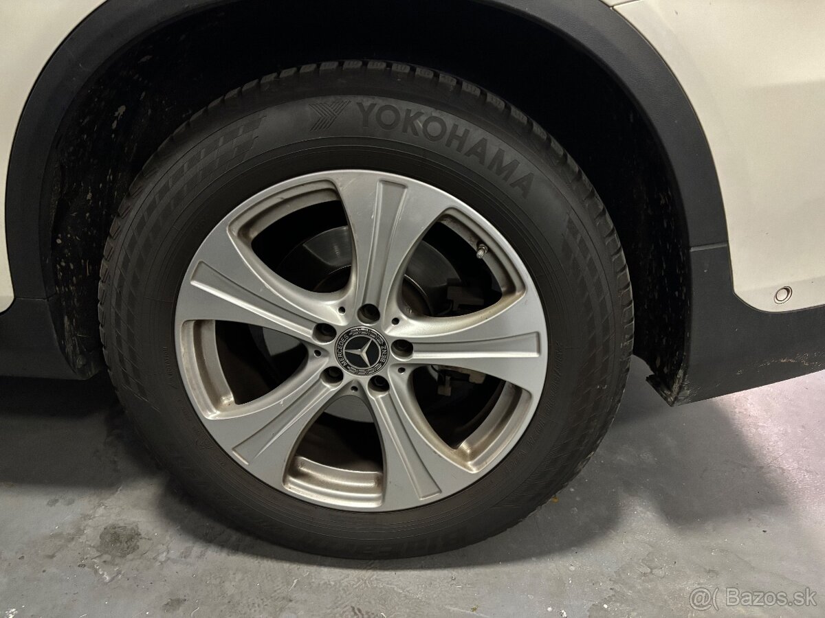 Zimne pneumatiky 235/60r18