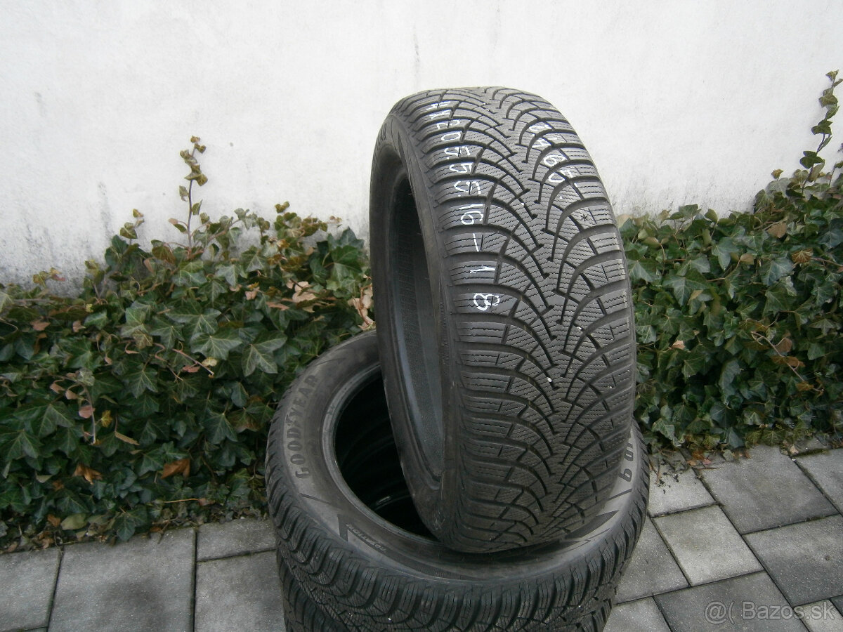 Predám 4x zimné pneu Goodyear 205/55 R16 91H