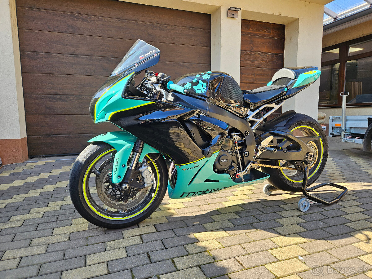 Okruhovka Suzuki GSX-R600 2011 L1