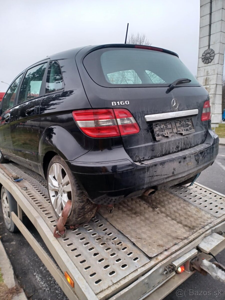 Rozpredam Mercedes B160 70kw 2010 266.920