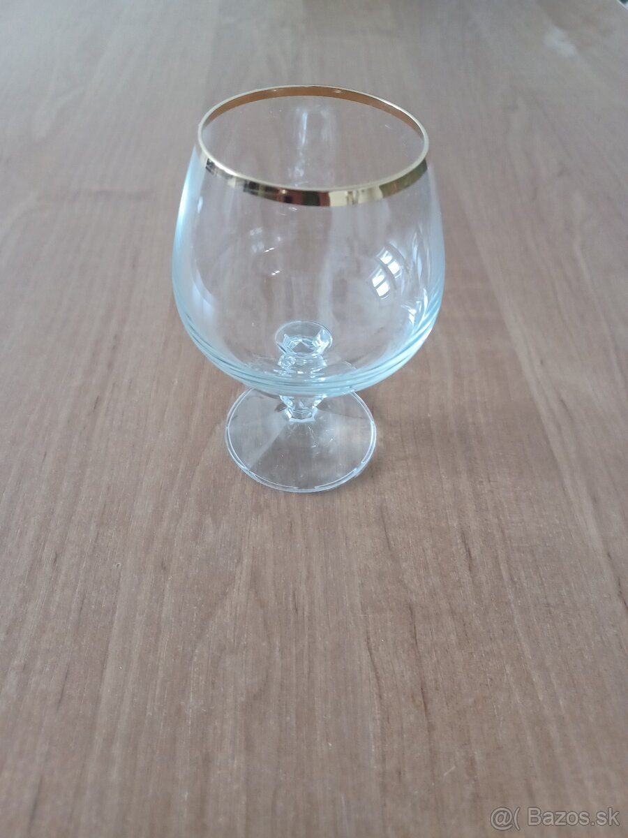 Sada 6 sklenených pohárov