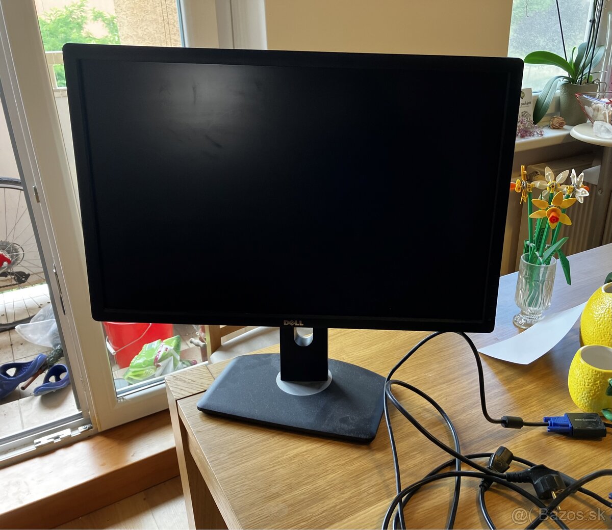 Dell UltraSharp U2412M