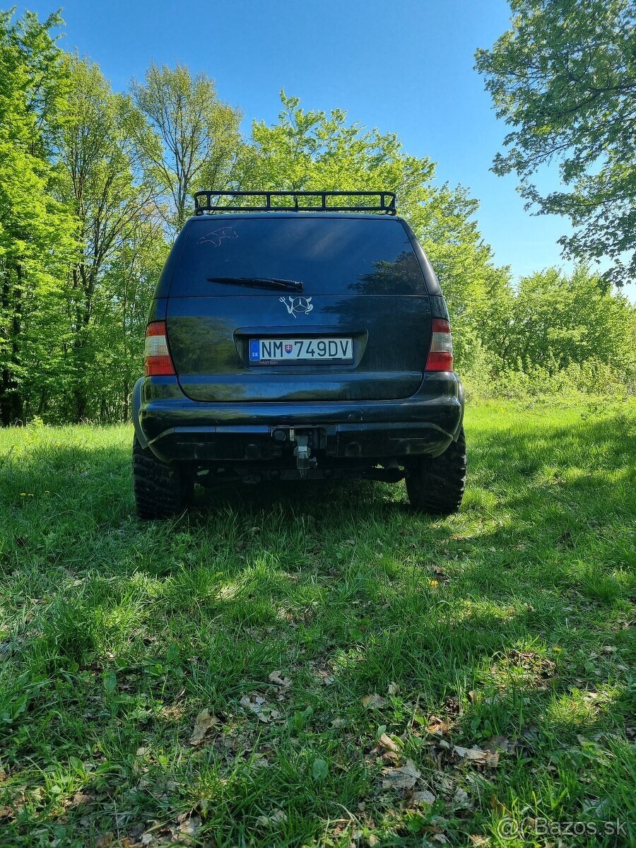 Mercedes ML w 163  ML 270CDI MOŽNÁ AJ VÝMENA