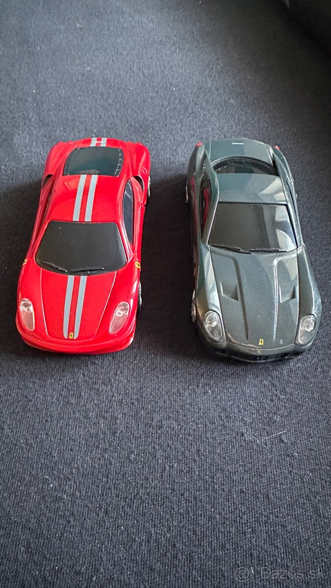 Ferrari model auta