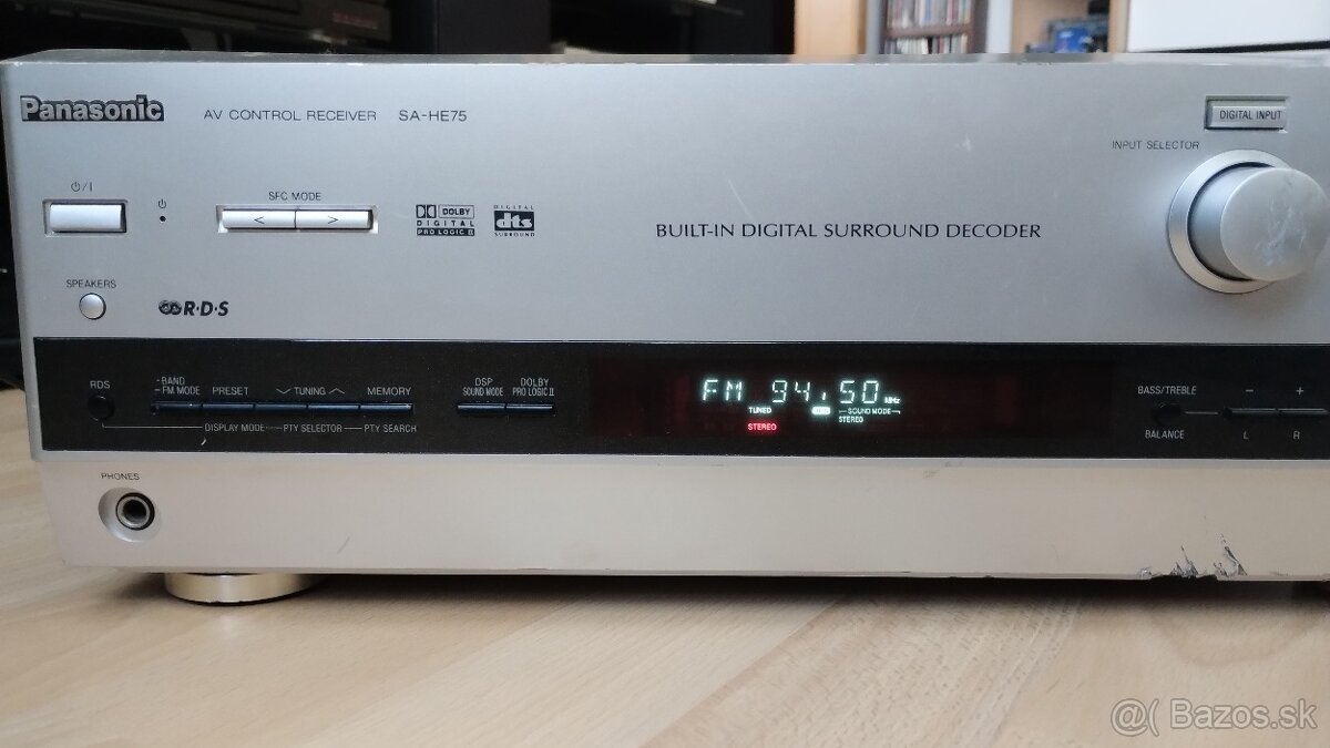 Predám AV Control receiver Panasonic SA-HE75