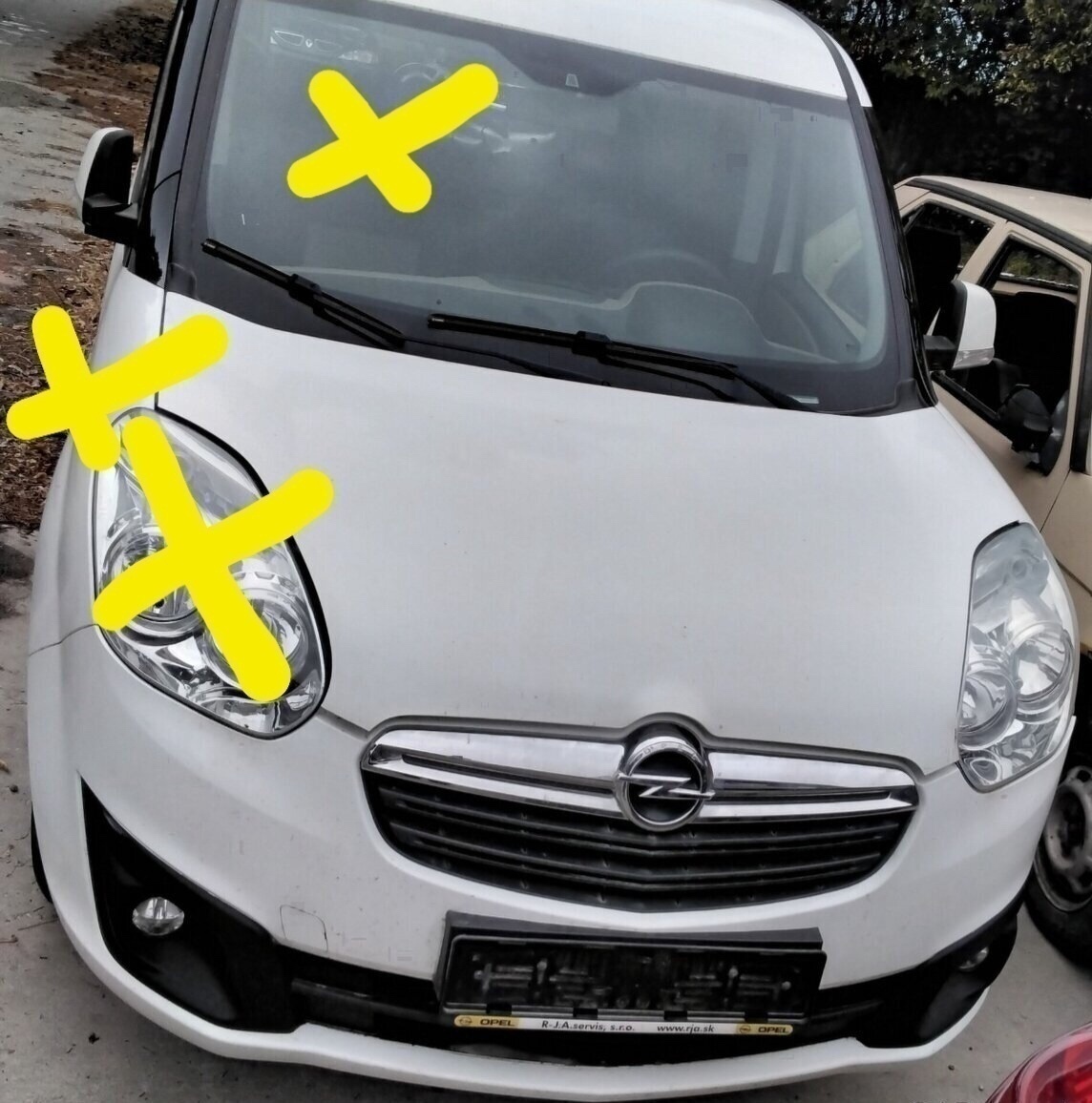 OPEL COMBO 1.6 CDTI 2016 Predám KAPOTU, NÁRAZNÍK,  DVERE