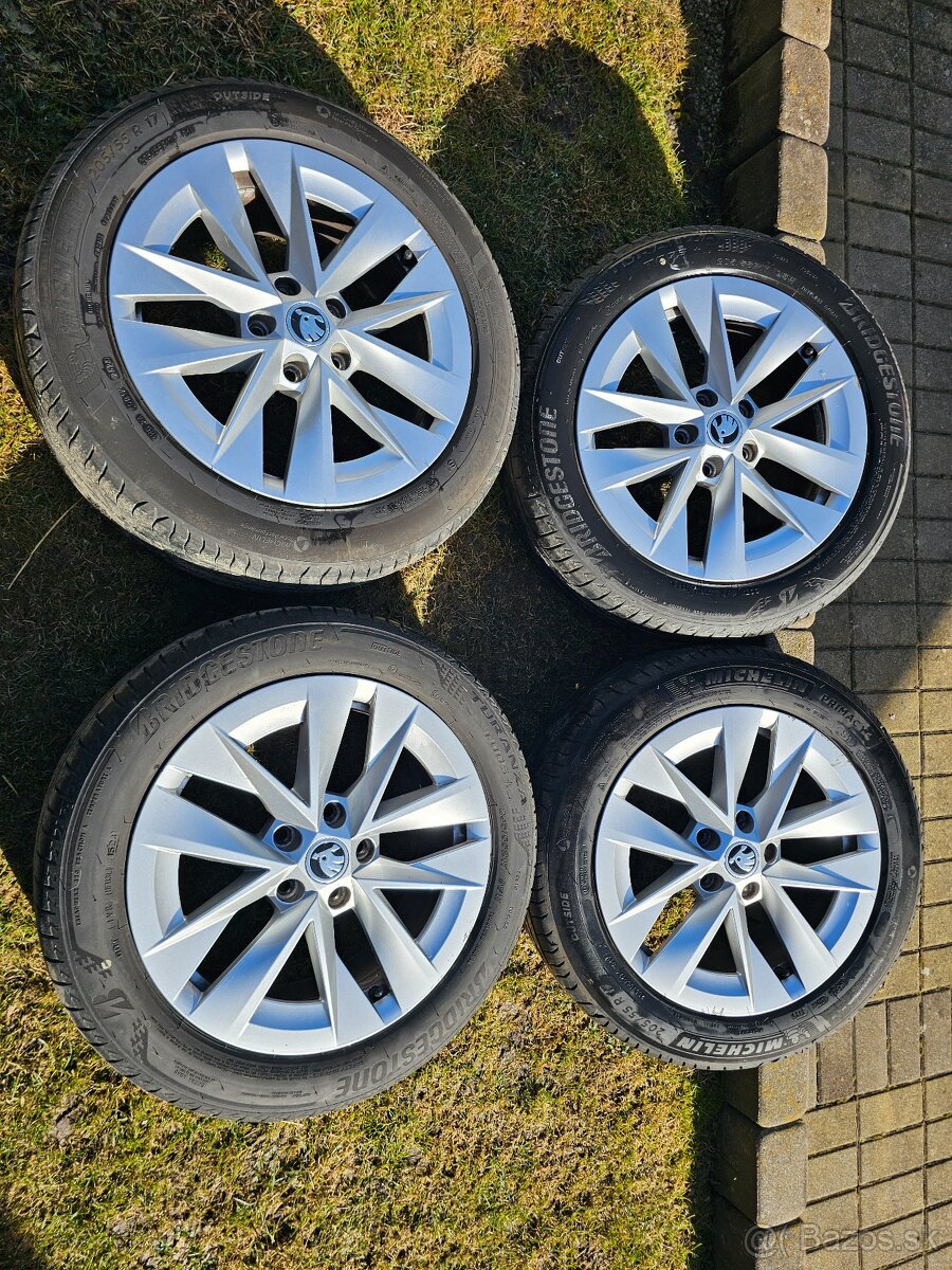 R17, 5x112 ŠKODA OCTAVIA + letné gumy Michelin/Bridgestone