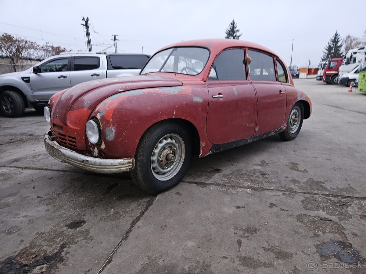 Tatra T600 Tatraplan 1952 75000km historicke vozidlo s TP