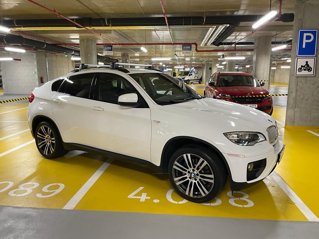 BMW X6 M