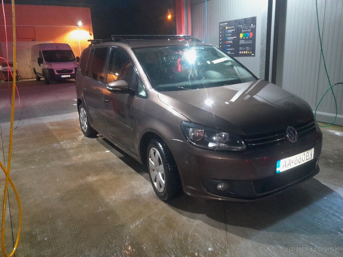 VW TOURAN 2.0Tdi 7 miest