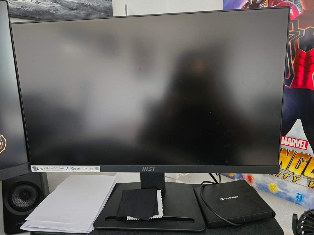 Predam 24 palcovy MSI monitor