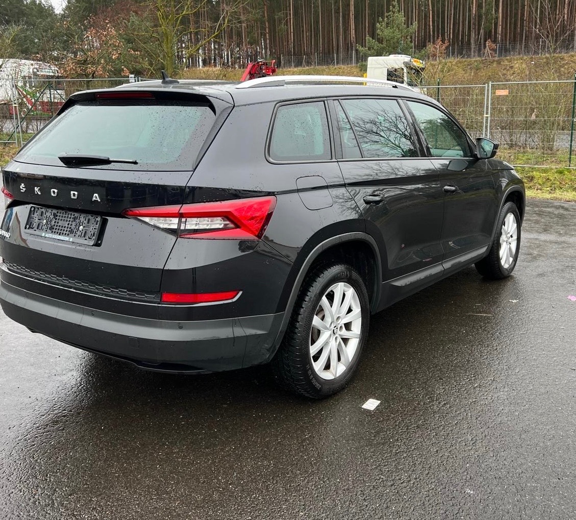 Škoda kodiaq 1.5tsi—model 2020—7.miestne