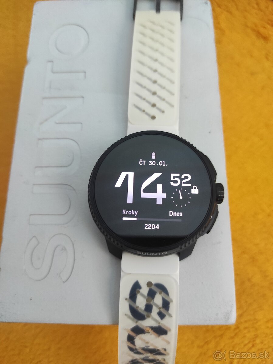 SUUNTO RACE ALL BLACK